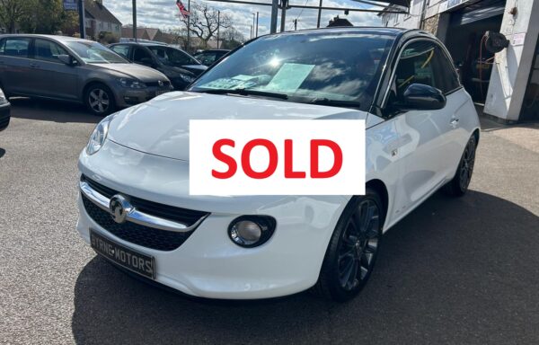 2015 65 Vauxhall Adam 1.4 VVT 87 Glam 3dr, White, 49,400 Miles