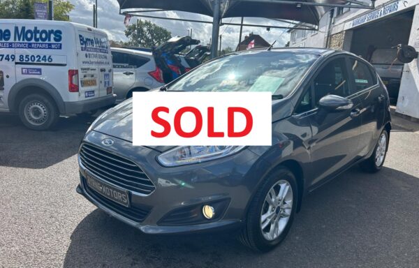 2017 17 Ford Fiesta 1.0 Zetec Turbo 5dr, Met Grey, 42,000 Miles