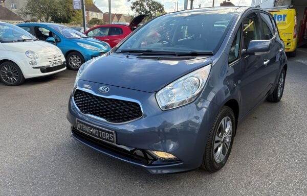 2017 17 Kia Venga 4 1.6 CRDi iSG 5dr, Met Blue, 60,418 Miles